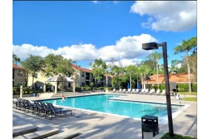 4006 CROCKERS LAKE BLVD #21, SARASOTA, FL 34238 Sold 01/31/23