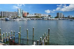 464 Golden Gate Point, Sarasota, FL 34236, Sold 04/12/23