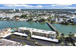 7465 BAY ISLAND DR S #218, SOUTH PASADENA, FL 33707 Sold 03/10/23