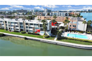 7465 BAY ISLAND DR S #218, SOUTH PASADENA, FL 33707 Sold 03/10/23
