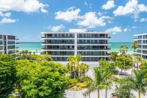 575 SANCTUARY DRIVE, LONGBOAT KEY, FL 34228 Sold 06/13/23