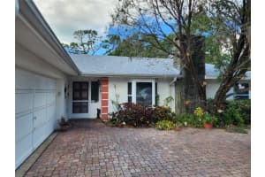 1582 EASTBROOK DR, SARASOTA, FL 34231 Sold 03/16/23