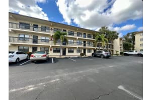 305 30TH AVE W #A110, BRADENTON, FL 34205 Sold 05/30/23