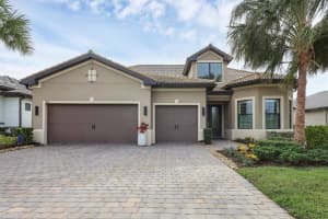 7941 GRANDE SHORES DRIVE, SARASOTA, FL 34240 Sold 02/15/23