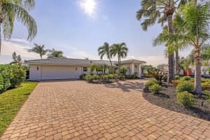630 EMERALD HARBOR DR, LONGBOAT KEY, FL 34228 Sold 02/27/23