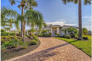 630 EMERALD HARBOR DR, LONGBOAT KEY, FL 34228 Sold 02/27/23