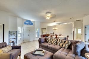 8305 CYPRESS LAKE DR, SARASOTA, FL 34243 Sold 01/30/23