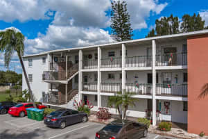 2519 60TH AVE W #L2, BRADENTON, FL 34207 Sold 01/17/23