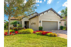 8740 AMARETTO AVENUE, SARASOTA, FL 34238 Sold 04/24/23