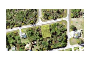 12324 HATHAWAY TER, PORT CHARLOTTE, FL 33981 - MLS#MFRA4555119