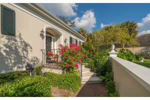 36 BISHOPS COURT ROAD, OSPREY, FL 34229 Sold 02/23/23