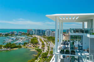 605 GULFSTREAM AVENUE, SARASOTA, FL 34236 Sold 06/26/23