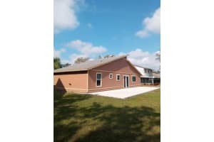 5522 FORESTER POND AVENUE, SARASOTA, FL 34243 Sold 07/13/23