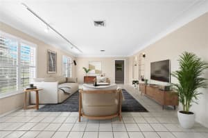3321 SHEFFIELD CIR, SARASOTA, FL 34239 Sold 02/21/23
