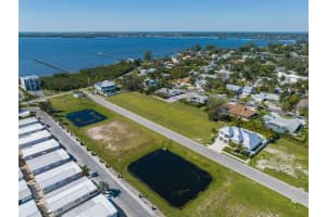 7907 20th Ave W, Bradenton, FL 34209, Sold 01/12/23