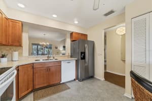 6101 34TH STREET, BRADENTON, FL 34210 Sold 03/24/23