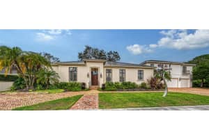 1589 GULFVIEW DRIVE, SARASOTA, FL 34236 Sold 02/02/23