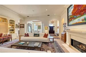 1589 GULFVIEW DRIVE, SARASOTA, FL 34236 Sold 02/02/23