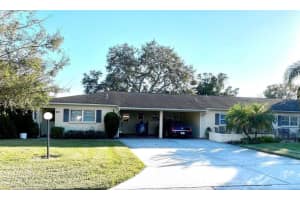 390 301 BOULEVARD, BRADENTON, FL 34205 Sold 02/15/23