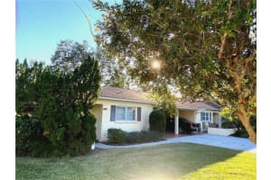 390 301 BOULEVARD, BRADENTON, FL 34205 Sold 02/15/23