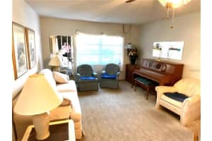 390 301 BOULEVARD, BRADENTON, FL 34205 Sold 02/15/23