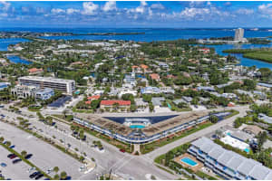 475 BENJAMIN FRANKLIN DRIVE, SARASOTA, FL 34236 Sold 08/30/23