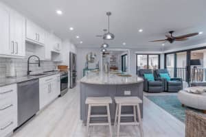 5808 Gulf Dr, Holmes Beach, FL 34217, Sold 02/10/23
