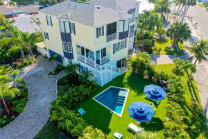 303 58th Street, Holmes Beach, Florida 34217
