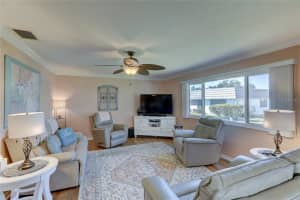 2557 RIVERBLUFF PARKWAY, SARASOTA, FL 34231 Sold 03/28/23
