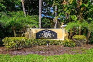 4025 Crockers Lake Blvd, Sarasota, FL 34238, Sold 01/25/23