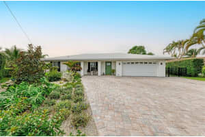 10436 SANDPIPER ROAD, BRADENTON, FL 34209 Sold 02/21/23
