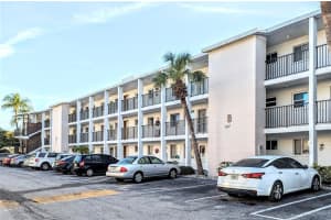 5873 PALM LANE, BRADENTON, FL 34207 Sold 02/13/23