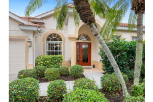 680 SHADOW BAY WAY, OSPREY, FL 34229 Sold 02/08/23