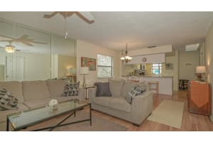 3269 CROSS CREEK DRIVE, SARASOTA, FL 34231 Sold 05/30/23