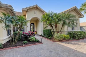 9212 MCDANIEL LANE, SARASOTA, FL 34240 Sold 02/27/23