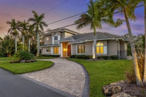345 SHORE DRIVE, OSPREY, FL 34229 Sold 03/24/23