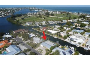 631 DUNDEE LANE, HOLMES BEACH, FL 34217 Sold 02/28/23