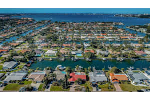 4493 38TH WAY, ST PETERSBURG, FL 33711 Sold 06/06/23