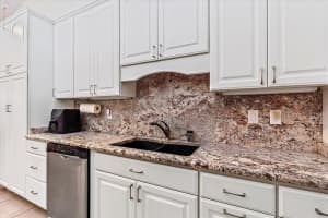 6751 APPROACH ROAD, SARASOTA, FL 34238 Sold 03/23/23