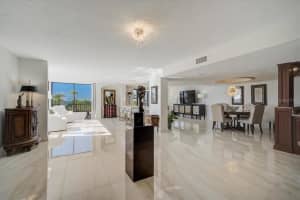 8600 Midnight Pass Rd, Sarasota, FL 34242, Sold 03/21/23