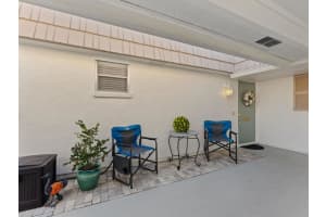 2310 CANALBLUFF PLACE, SARASOTA, FL 34231 Sold 04/20/23