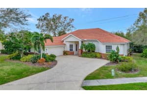7104 Coachlight St, Sarasota, FL 34243, Sold 04/24/23