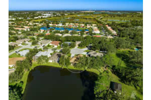 6726 Willow Pond Ln, Sarasota, FL 34240, Sold 02/16/23