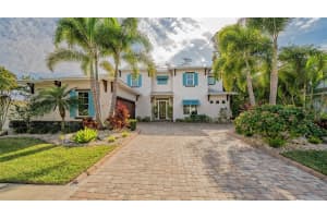 1938 Hibiscus St, Sarasota, FL 34239, Sold 04/12/23