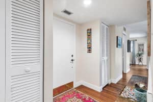 2443 CLUBHOUSE CIRCLE, SARASOTA, FL 34232 Sold 03/01/23