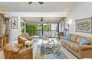 1633 Boathouse Cir, Sarasota, FL 34231, Sold 03/31/23