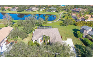 6853 ARECA BOULEVARD, SARASOTA, FL 34241 Sold 04/28/23