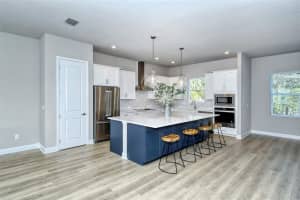439 WINGFIELD DRIVE, SARASOTA, FL 34237 Sold 02/01/23