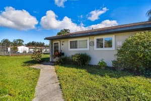 6853 WHITMAN WAY, SARASOTA, FL 34243 Sold 05/30/23