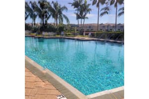 3426 PARKRIDGE CIRCLE, SARASOTA, FL 34243 Sold 08/24/23